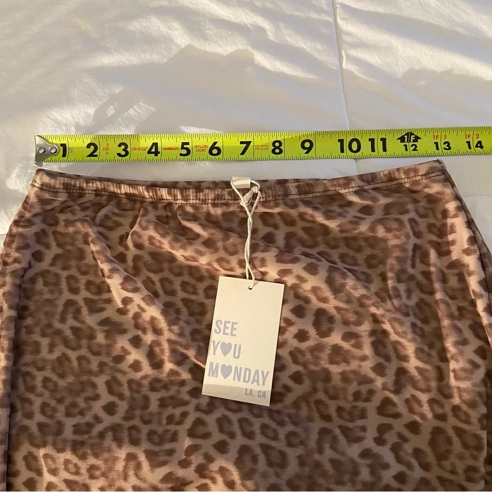 Leopard Print Skirt - Picture 6 of 9